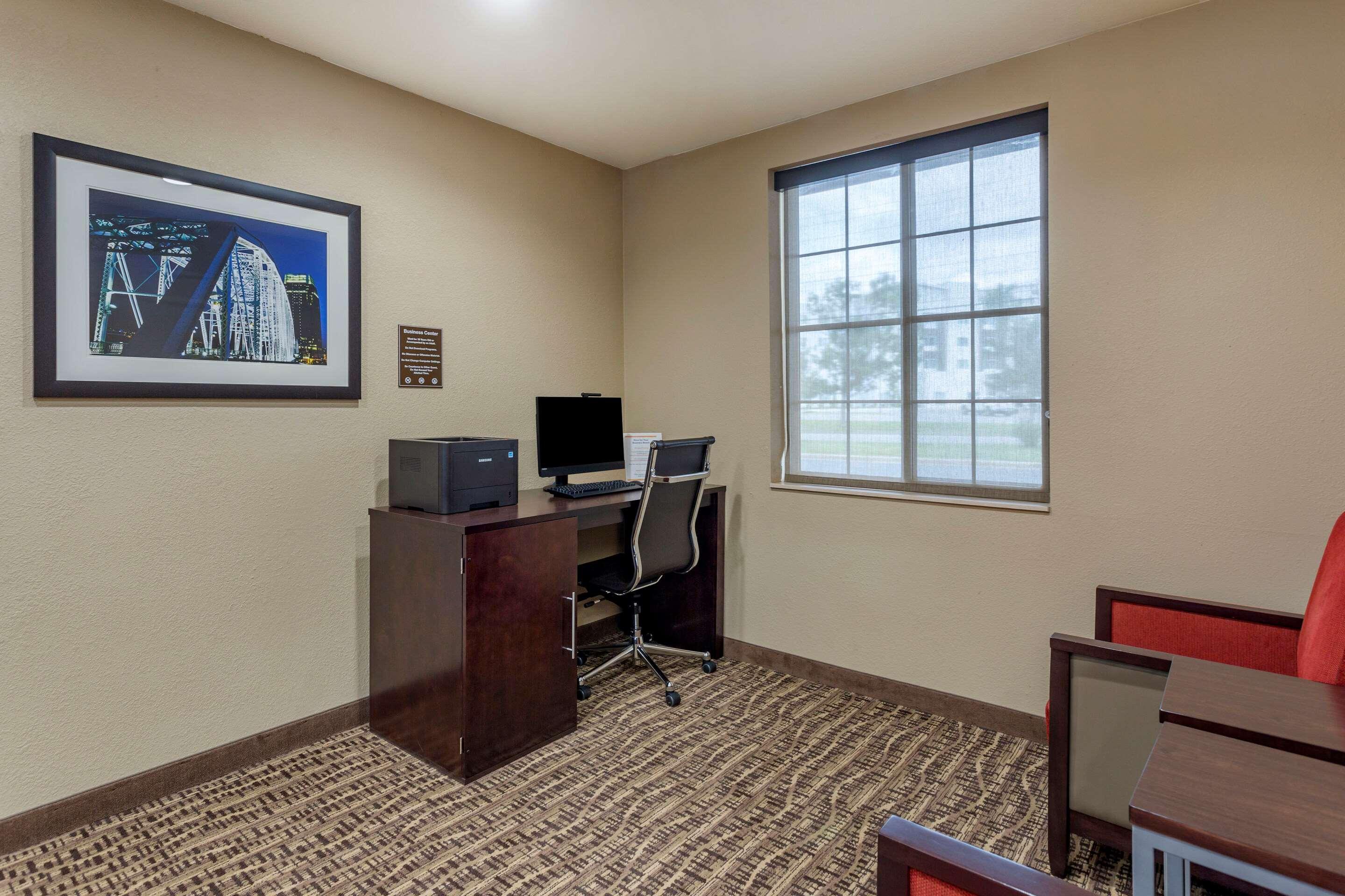 Comfort Suites Clarksville Exterior foto
